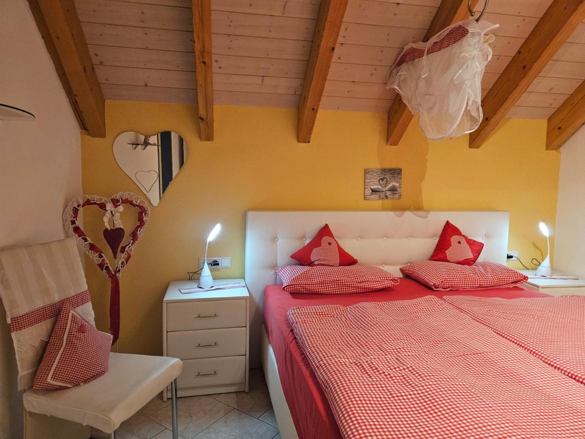 Appartement Rehblick アイゼンバッハ エクステリア 写真